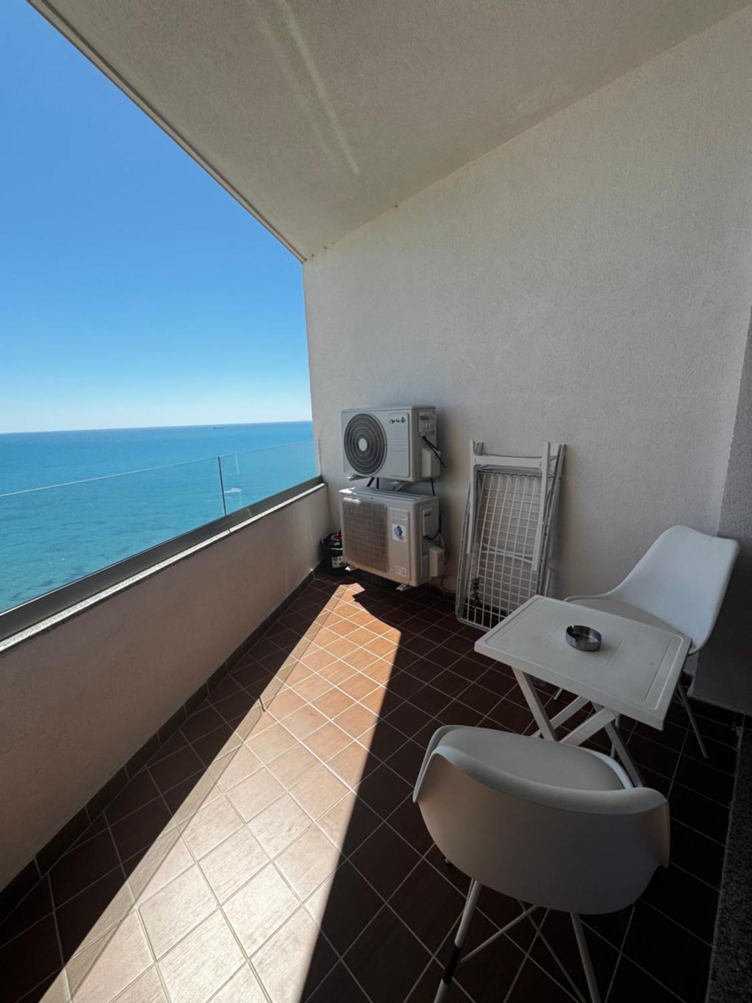 Sky & Sea View Luxury Apartments Durrës Extérieur photo