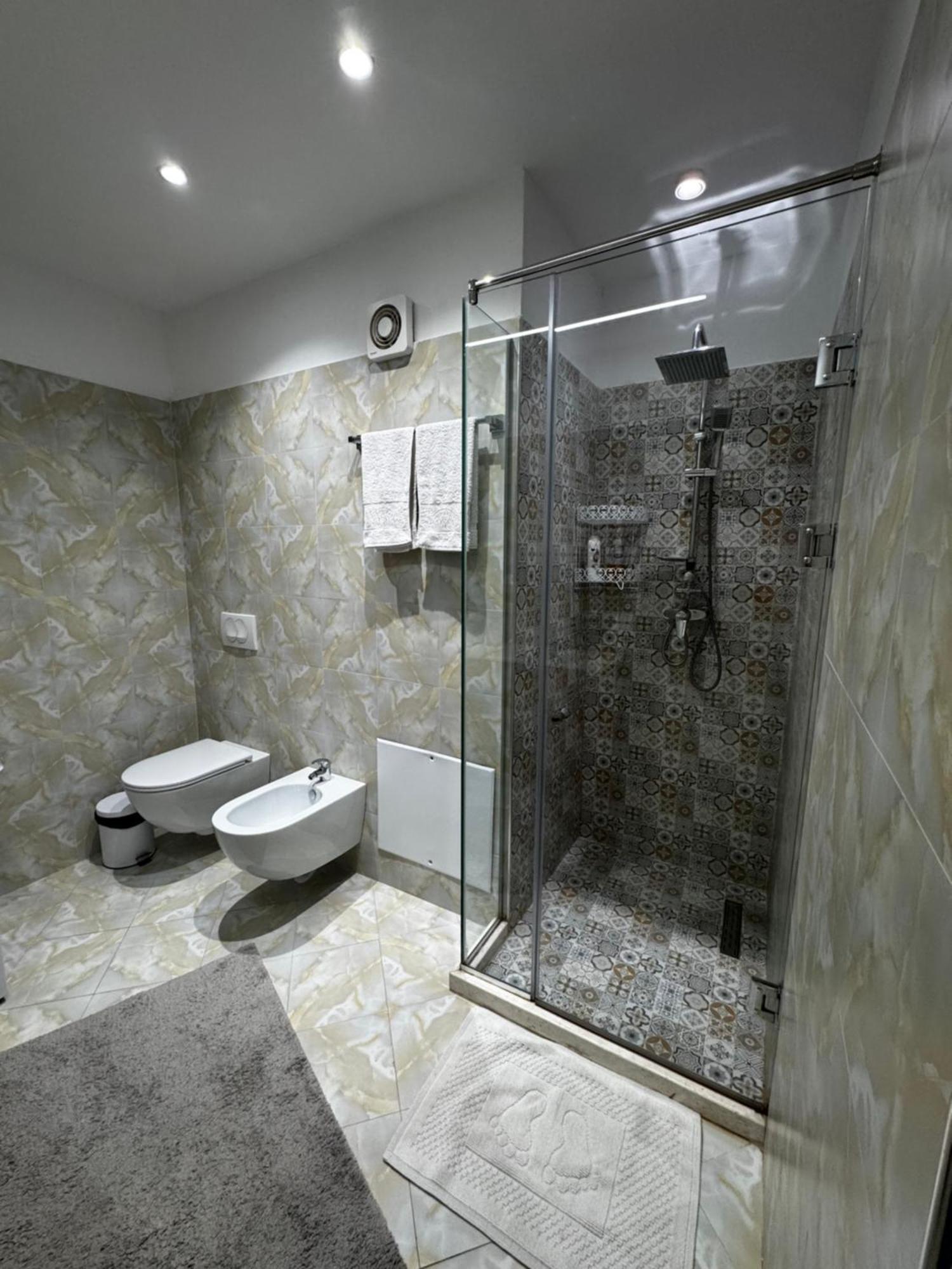 Sky & Sea View Luxury Apartments Durrës Extérieur photo