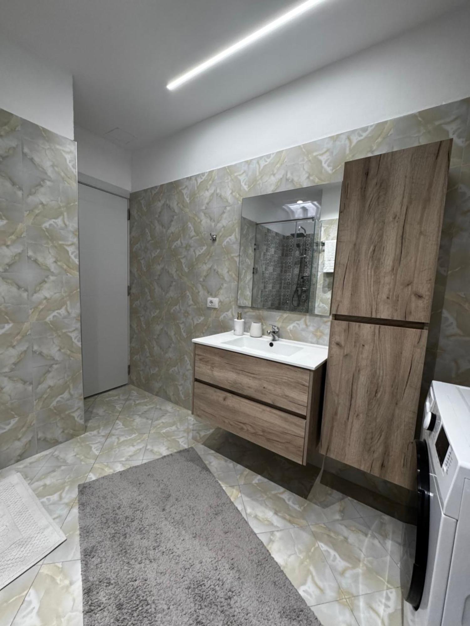 Sky & Sea View Luxury Apartments Durrës Extérieur photo